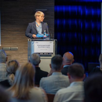 Na dogodku »Od potrjenega koncepta do prototipa in naprej« o povezovanju institucij znanja in gospodarstva