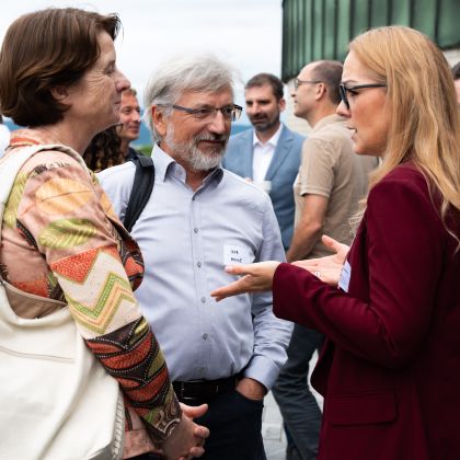 Na dogodku »Od potrjenega koncepta do prototipa in naprej« o povezovanju institucij znanja in gospodarstva